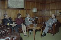 Visita de cumprimentos dos auditores de Defesa Nacional ao chefe do Estado Maior General das Forças Armadas (CEMGFA), general Soares Carneiro.