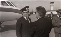 Partida do ministro da Defesa Nacional, Leonardo Ribeiro de Almeida, do aeroporto de Lisboa com a presença do chefe do Estado Maior General das Forças Armadas (CEMGFA), general Lemos Ferreira, e os chefes de Estado Maior.