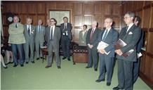 Visita de cumprimentos do Comité de Defesa Parlamentar da União da Europa Ocidental (UEO) ao chefe do Estado Maior General das Forças Armadas (CEMGFA), general Soares Carneiro.