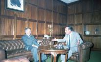 Visita do embaixador da República Democrática Alemã (RDA) ao chefe do Estado Maior General das Forças Armadas (CEMGFA), general Melo Egídio.