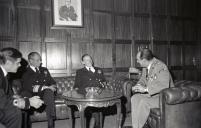 Visita do vice-almirante Ronald Hayes ao chefe do Estado Maior General das Forças Armadas (CEMGFA), general Melo Egídio.