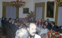 Jantar com o general Jack Harman do Exército britânico e segundo comandante do Comando Supremo Aliado da Europa, no Forte de São Julião da Barra.