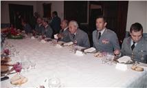 Almoço de despedida do coronel Teixeira Pimentel, em São Julião da Barra, com a presença do chefe do Estado Maior General das Forças Armadas (CEMGFA), general Soares Carneiro.