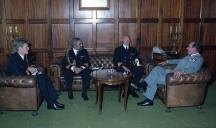 Visita de cortesia do almirante Breivik, dos EUA, ao chefe do Estado Maior General das Forças Armadas (CEMGFA), general Melo Egídio.
