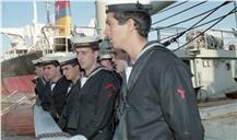 Partida para o Golfo do navio São Miguel e fragata Sacadura Cabral para exercício NATO no Mediterrâneo.