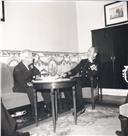 Apresentação e cumprimentos do comandante do Colégio Eleitoral da NATO ao chefe do Estado Maior da Armada (CEMA), almirante Ferreira de Almeida.