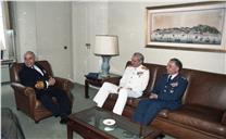 Visita dos oficiais turcos ao chefe do Estado Maior da Armada (CEMA), almirante Sousa Leitão, à messe da Força Aérea do Monsanto, ao COFA e INDEP (Indústrias de Defesa).