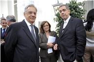 Fotografia - Fernando Henrique Cardoso, Teresa de Sousa e Alfredo Valladão na Conferência do Estoril