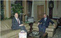 Visita de cumprimentos do embaixador da União Soviética ao ministro da Defesa Nacional, Fernando Nogueira.