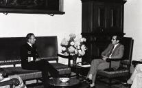 Visita do almirante Luther - receção pelo vice-chefe do Estado Maior General das Forças Armadas (VCEMGFA), general Altino de Magalhães, com o presidente da República, general Ramalho Eanes.