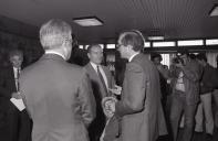 Deslocação do chefe do Estado Maior General das Forças Armadas (CEMGFA), general Lemos Ferreira, à Bélgica, na sala VIP do aeroporto de Lisboa.