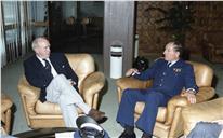 Visita a Portugal do chefe das Forças Armadas da Dinamarca, almirante Sven Egil Thiede.