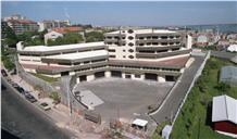 Construção do edifício da Polícia Judiciária Militar, no Restelo, em Lisboa.