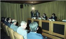 Reunião do ministro da Defesa Nacional, Fernando Nogueira, e do ministro dos Negócios Estrangeiros, João de Deus Pinheiro, com o secretário de Estado da Defesa e as chefias militares.